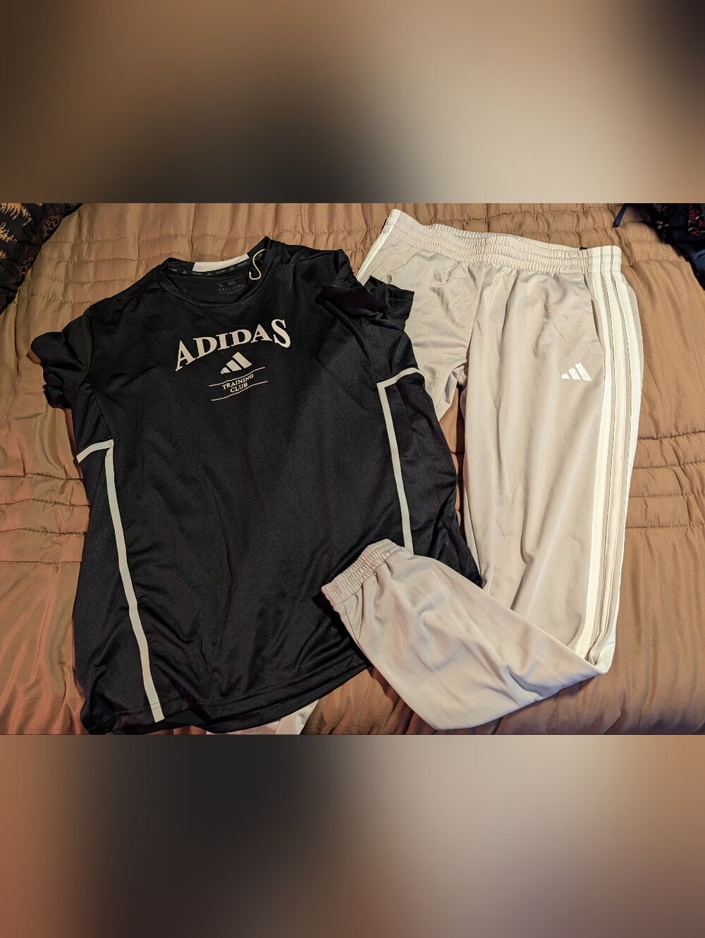 Two Piece Adidas Outfit Shirt XL Pants Jogger Style Size large New With Tags